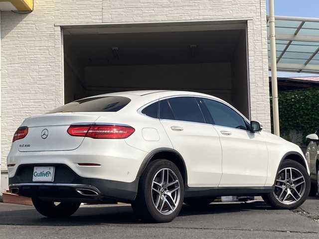 メルセデス・ベンツ ＧＬＣ２００ クーペスポーツ 大分県 2018(平30)年 5.9万km 白 ハーフレザーシート/全方位カメラ/純正19インチアルミホイール/純正ナビ/フルセグTV/Bluetooth/DVD/純正フロアマット/純正LEDヘッドライト/オートライト/ETC/レーンキープアシスト/横滑り防止装置/電動リアゲート