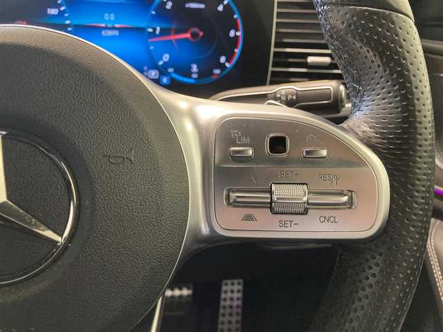 メルセデス・ベンツ ＧＬＥ４００ｄ 4MATIC クーペ スポーツ 熊本県 2020(令2)年 6.4万km オブシディアンブラック ・スマートキー/・プッシュスタート/・パノラマサンルーフ /・アクティブステアリングアシスト/・DSR/・道路標識アシスト/・アクティブレーンキーピングアシスト/・アクティブブレーキアシスト/・アテンションアシスト/・ブラインドスポットモニター/・レーンチェンジアシスト/・インテリジェントライトシステム/・クルーズコントロール(追従式)/・黒革シート/・前席パワーシート /・前席エアシート /・全席シートヒーター /・純正メモリナビ/　【Bluetooth・USB・AppleCarPlay・AndroidAuto】/・Burmesterサウンドシステム/・フルセグTV/・全方位カメラ/・ETC2.0/・ヘッドアップディスプレイ/・パワーバックドア/・LEDヘッドランプ/・純正ラバーマット