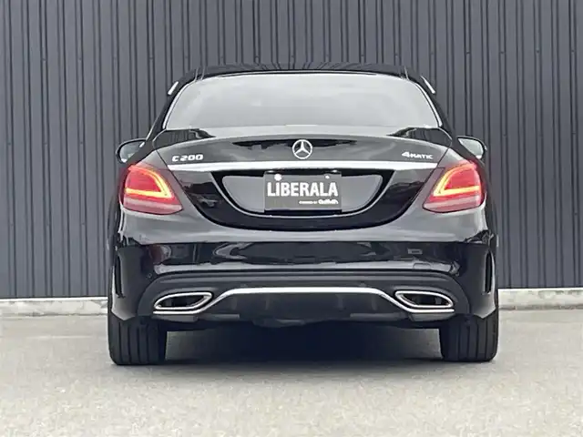 メルセデス・ベンツ Ｃ２００ 4マチック AVG AMGライン 福島県 2019(平31)年 3.6万km オブシディアンブラック 純正HDDナビ（BT/USB/SD）/フルセグTV/バックカメラ/ビルトインETC/前方ドライブレコーダー/黒レザーシート/前席メモリ付パワーシート/前席シートヒーター/レーダーセーフティーパッケージ/・アクティブディスタンスアシストディストロニック/・アクティブステアリングアシスト/・アクティブレーンチェンジングアシスト/・アクティブブレーキアシスト/・渋滞時緊急ブレーキ機能/・アクティブブラインドスポットアシスト/・アクティブレーンキーピングアシスト/パークトロニック/アクティブパーキングアシスト/純正AMG18AW/オートライト/オートハイビーム/純正LEDヘッドライト/ドアバイザー/保証書/取扱説明書/スペアキー