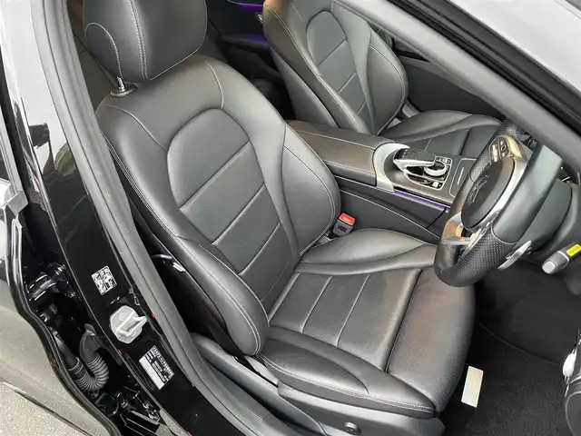メルセデス・ベンツ Ｃ２００ 4マチック AVG AMGライン 福島県 2019(平31)年 3.6万km オブシディアンブラック 純正HDDナビ（BT/USB/SD）/フルセグTV/バックカメラ/ビルトインETC/前方ドライブレコーダー/黒レザーシート/前席メモリ付パワーシート/前席シートヒーター/レーダーセーフティーパッケージ/・アクティブディスタンスアシストディストロニック/・アクティブステアリングアシスト/・アクティブレーンチェンジングアシスト/・アクティブブレーキアシスト/・渋滞時緊急ブレーキ機能/・アクティブブラインドスポットアシスト/・アクティブレーンキーピングアシスト/パークトロニック/アクティブパーキングアシスト/純正AMG18AW/オートライト/オートハイビーム/純正LEDヘッドライト/ドアバイザー/保証書/取扱説明書/スペアキー