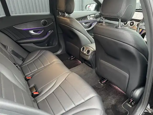 メルセデス・ベンツ Ｃ２００ 4マチック AVG AMGライン 福島県 2019(平31)年 3.6万km オブシディアンブラック 純正HDDナビ（BT/USB/SD）/フルセグTV/バックカメラ/ビルトインETC/前方ドライブレコーダー/黒レザーシート/前席メモリ付パワーシート/前席シートヒーター/レーダーセーフティーパッケージ/・アクティブディスタンスアシストディストロニック/・アクティブステアリングアシスト/・アクティブレーンチェンジングアシスト/・アクティブブレーキアシスト/・渋滞時緊急ブレーキ機能/・アクティブブラインドスポットアシスト/・アクティブレーンキーピングアシスト/パークトロニック/アクティブパーキングアシスト/純正AMG18AW/オートライト/オートハイビーム/純正LEDヘッドライト/ドアバイザー/保証書/取扱説明書/スペアキー
