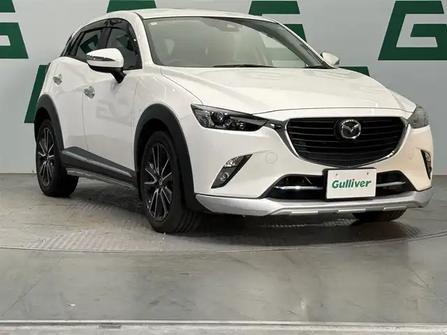 マツダ ＣＸ－３ XD 鹿児島県 2017(平29)年 6.4万km スノーフレイクホワイトパールマイカ 純正ナビ　/・フルセグＴＶ　/・Ｂｌｕｅｔｏｏｔｈ　/・ＣＤ／ＤＶＤ　/純正フルエアロ　/セーフティパッケージ　/電格ミラー　/ドアバイザー　/アイドリングストップ　/純正フロアマット　/ＬＥＤヘッドライト　/フォグライト/スマートキー/純正ビルドインETC/オートマチックハイビーム