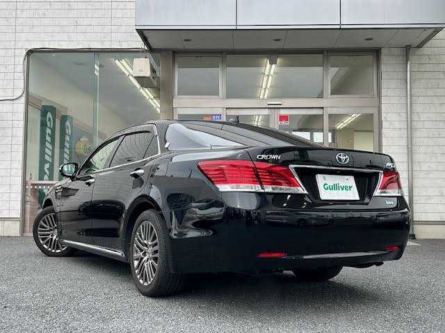トヨタ クラウン マジェスタ 埼玉県 2017(平29)年 7.8万km ブラック ワンオーナー/純正メモリナビ/CD/DVD/Blu-ray/DTV/Bluetooth/パノラミックビューモニター/レーダークルーズコントロール/ビルトインETC2.0/前席シートヒーター/前席パワーシート/メモリーシート /ステアリングヒーター/ステアリングスイッチ/クリアランスソナー /BSM/衝突被害軽減ブレーキ/車線逸脱防止警報/LEDオートライト/オートマチックハイビーム /レーンキープ/保証書/取扱説明書/純正17インチAW
