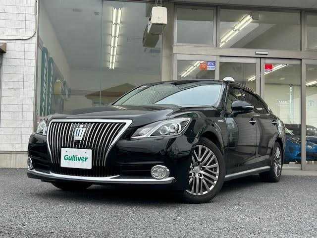トヨタ クラウン マジェスタ 埼玉県 2017(平29)年 7.8万km ブラック ワンオーナー/純正メモリナビ/CD/DVD/Blu-ray/DTV/Bluetooth/パノラミックビューモニター/レーダークルーズコントロール/ビルトインETC2.0/前席シートヒーター/前席パワーシート/メモリーシート /ステアリングヒーター/ステアリングスイッチ/クリアランスソナー /BSM/衝突被害軽減ブレーキ/車線逸脱防止警報/LEDオートライト/オートマチックハイビーム /レーンキープ/保証書/取扱説明書/純正17インチAW