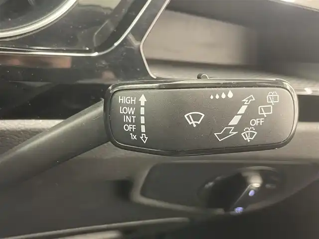 フォルクスワーゲン ゴルフ トゥーラン TDI ハイライン 岡山県 2021(令3)年 4.5万km ディープブラックパールエフェクト 3列シート/ディスカバーProナビ/アダプティブクルーズコントロール/バックカメラ/シートヒーター/レーンキープアシスト/ETC2.0/電動リアゲート/ドライブレコーダー/前後コーナーセンサー/純正LEDヘッドライト/純正17インチAW/保証書/取説/スペアキー