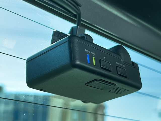 スズキ ハスラー Jスタイル 三重県 2022(令4)年 4.9万km シフォンアイボリーメタリック/ガンメタリック2トーン 前席シートヒーター /前後ドライブレコーダー /コーナーセンサー /スペアキー /LEDヘッドライト/オートハイビーム /オートライト /レーンキープアシスト /衝突軽減ブレーキ /革巻きステアリング/ステアリングスイッチ /純正フロアマット /社外ディスプレイオーディオ/電動格納ミラー/禁煙車