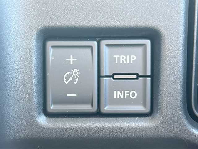 スズキ ハスラー Jスタイル 三重県 2022(令4)年 4.9万km シフォンアイボリーメタリック/ガンメタリック2トーン 前席シートヒーター /前後ドライブレコーダー /コーナーセンサー /スペアキー /LEDヘッドライト/オートハイビーム /オートライト /レーンキープアシスト /衝突軽減ブレーキ /革巻きステアリング/ステアリングスイッチ /純正フロアマット /社外ディスプレイオーディオ/電動格納ミラー/禁煙車