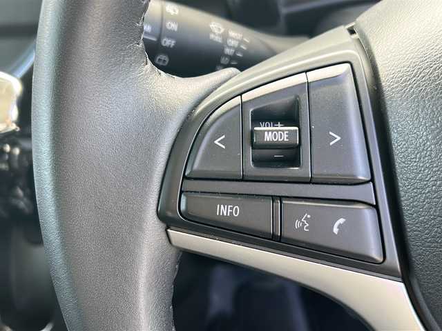 スズキ ハスラー Jスタイル 三重県 2022(令4)年 4.9万km シフォンアイボリーメタリック/ガンメタリック2トーン 前席シートヒーター /前後ドライブレコーダー /コーナーセンサー /スペアキー /LEDヘッドライト/オートハイビーム /オートライト /レーンキープアシスト /衝突軽減ブレーキ /革巻きステアリング/ステアリングスイッチ /純正フロアマット /社外ディスプレイオーディオ/電動格納ミラー/禁煙車