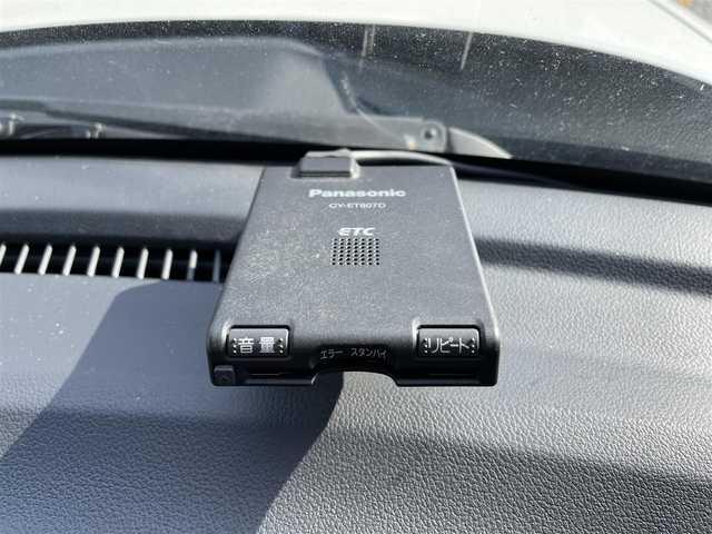 ホンダ Ｎ ＢＯＸ G Lパッケージ 東京都 2014(平26)年 5万km プレミアムホワイトパール シティブレーキアクティブシステム/純正ナビ/ワンセグTV/   CD/DVD/SD/Bluetooth/バックカメラ/ステアリングスイッチ/前後ドライブレコーダー/ETC/左後パワースライドドア/プッシュエンジンスターター/スマートキー/純正１４インチアルミホイール/サイド/カーテンエアバッグ/ダブルエアバッグ/ABS