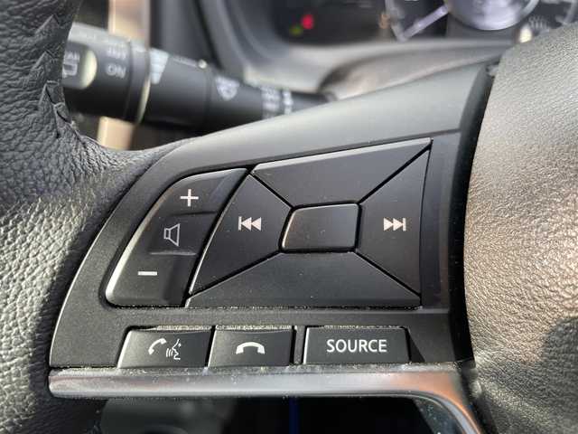 日産 ノート e－パワー メダリスト 熊本県 2018(平30)年 4.1万km シャイニングブルー 純正SDナビ/・AM/FM/CD/DVD/SD/BT/フルセグTV/・全周囲カメラ/エマージェンシーブレーキ/車線逸脱警報/コーナーセンサー/アダプティブクルーズコントロール/インテリジェントルームミラー/ステアリングリモコン/ＥＴＣ/前方ドライブレコーダー/ハーフレザーシート/ＬＥＤヘッドライト/オートライト/フォグランプ/電格ミラー/スマートキー/プッシュスタート/純正フロアマット/純正ドアバイザー/純正アルミホイール