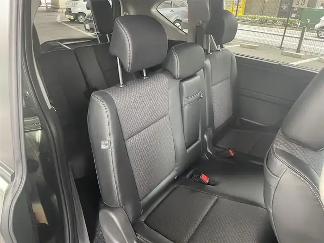 ホンダ フリード G 鹿児島県 2023(令5)年 0.2万km シルバーミストグリーンM ホンダセンシング/・衝突軽減ブレーキ/・歩行者事故低減ステアリング/・アダプティブクルーズコントロール/・車線維持支援システム/・誤発進抑制機能/・先行車発進お知らせ機能/・マルチインフォメーションディスプレイ/純正ナビ/・Bluetooth/・フルセグTV/・バックカメラ/純正15インチアルミホイール/両側パワースライドドア/インパネセンターテーブル/LEDヘッドライト/・オートライト/シートヒーター/ワンオーナー/新車保証書/取扱説明書