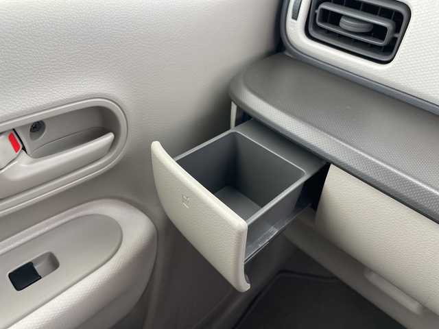 スズキ ラパン L 愛知県 2016(平28)年 6万km シフォンアイボリーM SDナビ/シートヒーター/ETC/衝突軽減システム/純正フロアマット/アイドリングストップ/横滑り防止装置/スマートキー/プッシュスタート