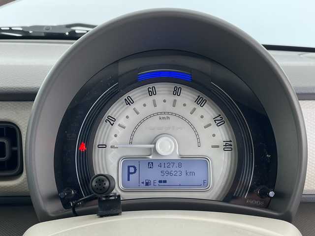 スズキ ラパン L 愛知県 2016(平28)年 6万km シフォンアイボリーM SDナビ/シートヒーター/ETC/衝突軽減システム/純正フロアマット/アイドリングストップ/横滑り防止装置/スマートキー/プッシュスタート