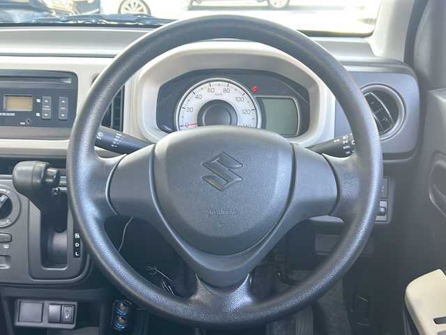 スズキ アルト L 兵庫県 2020(令2)年 2.1万km フィズブルーパールメタリック 登録時走行距離20954km/セーフティサポート/エネチャージ/アイドリングストップ/エコクール/オートライト/運転席シートヒーター/リアパーキングセンサー/純正フロアマット/ドアバイザー/スペアキー/保証書/取説