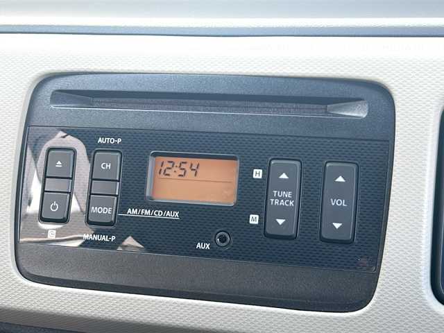 スズキ アルト L 兵庫県 2020(令2)年 2.1万km フィズブルーパールメタリック 登録時走行距離20954km/セーフティサポート/エネチャージ/アイドリングストップ/エコクール/オートライト/運転席シートヒーター/リアパーキングセンサー/純正フロアマット/ドアバイザー/スペアキー/保証書/取説