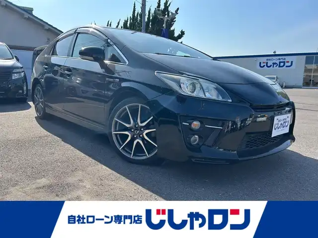 トヨタ プリウス S ツーリングセレ G’s 和歌山県 2012(平24)年 10.8万km ブラック (株)IDOMが運営する【じしゃロン和歌山店】の自社ローン専用車両になります。こちらは現金またはオートローンご利用時の価格です。自社ローンご希望の方は別途その旨お申付け下さい/禁煙車/社外フルセグTV/カーナビ/（CD/DVD/AM/FMラジオ）/（Bluetooth)/ETC/スマートキー/プッシュスタート/ステアリングスイッチ/マルチインフォメーションディスプレイ/防眩ミラー/オートライト/電動格納ドアミラー/パワーウインドウ/シートカバー