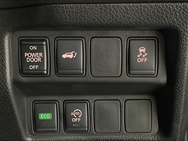 日産 エクストレイル 20Xi 福岡県 2018(平30)年 4.7万km ダイヤモンドブラック ・プロパイロット/・ドアバイザー/・フロアマット/・革巻きステアリング/・パワーバックドア/・オートライト/・LEDヘッドライト/・ステアリングスイッチ/・全方位カメラ/・Bカメラ/・シートヒーター/・ETC/・デジタルインナーミラー/・純正ナビ/・スマートキー