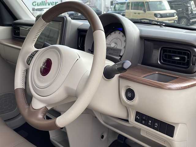 スズキ ラパン ＬＣ X 静岡県 2023(令5)年 0.7万km ノクターンブルーパールメタリック/ソフトベージュ 2トーン 純正ディスプレイオーディオ/・FM/・AM/・Bluetooth/・USB/・スマートフォン連携/主要装備/・バックカメラ/・ハーフレザーシート/・ＬＥＤヘッドライト/・シートヒーター/・デュアルカメラブレーキサポート/・スマートキー/・コーナーセンサー/・横滑り防止装置　/・アイドリングストップ/・レーンキープアシスト/・純正フロアマット
