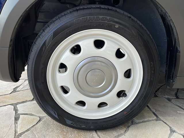 スズキ ラパン ＬＣ X 静岡県 2023(令5)年 0.7万km ノクターンブルーパールメタリック/ソフトベージュ 2トーン 純正ディスプレイオーディオ/・FM/・AM/・Bluetooth/・USB/・スマートフォン連携/主要装備/・バックカメラ/・ハーフレザーシート/・ＬＥＤヘッドライト/・シートヒーター/・デュアルカメラブレーキサポート/・スマートキー/・コーナーセンサー/・横滑り防止装置　/・アイドリングストップ/・レーンキープアシスト/・純正フロアマット