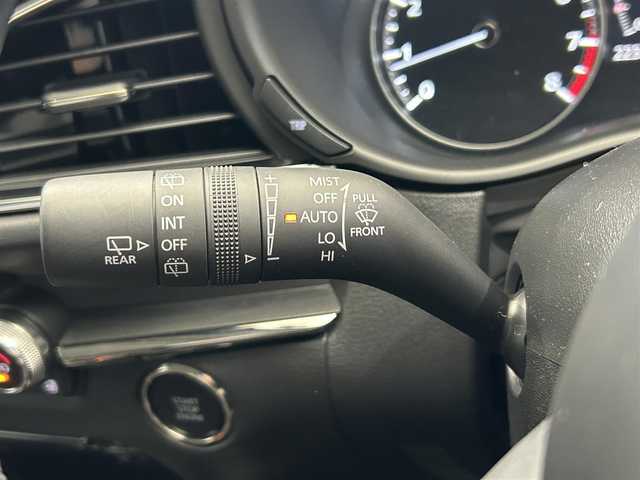 マツダ ＣＸ－３０ 20S Lパッケージ 鹿児島県 2022(令4)年 2.3万km ソウルレッドクリスタルM ETC/バックカメラ/トラクションコントロール/360°セーフティーパッケージ・Pセンター/ドライブレコーダー/スピードアラート/リア/ルーフスポイラ―/リアワイパー/前席シートベルトプリテンショナー/前席シートベルトフォースリミッター/後席３点式シートベルト/サイドインパクトバー/ブレーキアシスト/EBD（電子制動力配分装置）/盗難防止システム/ステアリングテレスコピック機構/ステアリングチルト機構/クルーズコントロール/運転席パワーシート