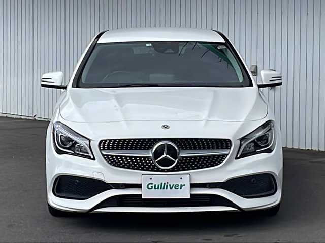 メルセデス・ベンツ ＣＬＡ１８０