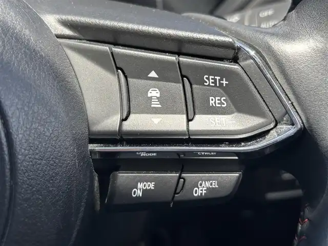 マツダ ＣＸ－５ XD ブラックトーンエディション 奈良県 2022(令4)年 3.7万km スノーフレイクホワイトパールマイカ 禁煙車/純正ナビ(フルセグTV/DVD/AM・FM/BT)/純正フリップダウンモニター/アラウンドビューモニター/ETC/前後ドラレコ/パワーバックドア/i-ACTIVSENSE/クルーズコントロール/アドバンストSCBS/車線逸脱警報システム/交通標識認識システム/運転席パワーシート/前席シートヒーター/ステアリングヒーター/パドルシフト/オートブレーキホールド/純正19インチアルミホイール/純正フロアマット