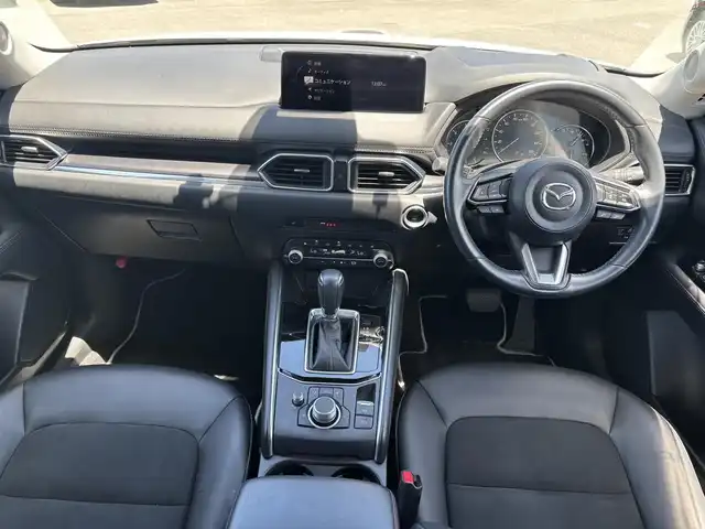 マツダ ＣＸ－５ XD ブラックトーンエディション 奈良県 2022(令4)年 3.7万km スノーフレイクホワイトパールマイカ 禁煙車/純正ナビ(フルセグTV/DVD/AM・FM/BT)/純正フリップダウンモニター/アラウンドビューモニター/ETC/前後ドラレコ/パワーバックドア/i-ACTIVSENSE/クルーズコントロール/アドバンストSCBS/車線逸脱警報システム/交通標識認識システム/運転席パワーシート/前席シートヒーター/ステアリングヒーター/パドルシフト/オートブレーキホールド/純正19インチアルミホイール/純正フロアマット