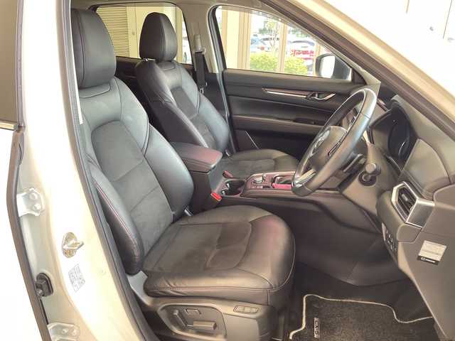 マツダ ＣＸ－５ XD ブラックトーンエディション 埼玉県 2022(令4)年 3.7万km スノーフレイクホワイトパールマイカ スマートシティーブレーキサポート/純正メモリナビ/　　DVD/BT/USB/フルセグ/CarPlay/アラウンドビューモニター/全方位カメラ/レーダークルーズコントロール/パワーバックドア/ハーフレザーシート/パワーシート/シートヒーター/ステアリングヒーター/コーナーセンサー/スマートキー/ETC/禁煙車