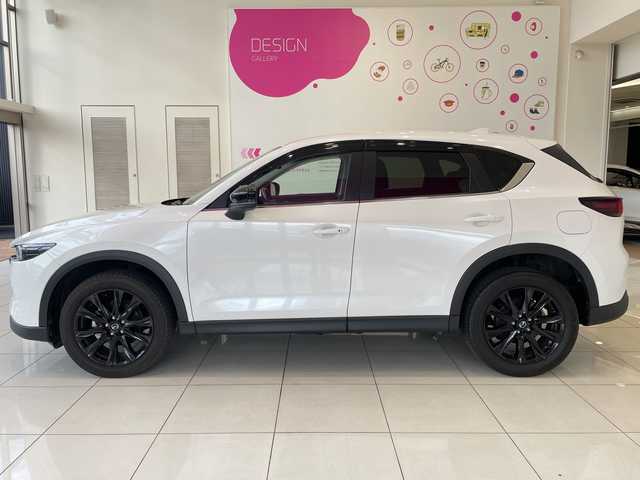 マツダ ＣＸ－５ XD ブラックトーンエディション 埼玉県 2022(令4)年 3.7万km スノーフレイクホワイトパールマイカ スマートシティーブレーキサポート/純正メモリナビ/　　DVD/BT/USB/フルセグ/CarPlay/アラウンドビューモニター/全方位カメラ/レーダークルーズコントロール/パワーバックドア/ハーフレザーシート/パワーシート/シートヒーター/ステアリングヒーター/コーナーセンサー/スマートキー/ETC/禁煙車