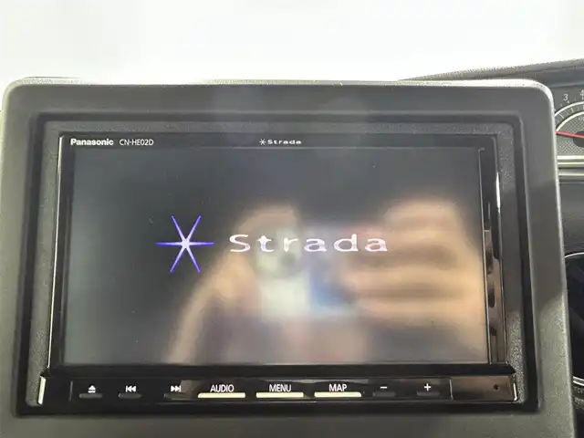 ホンダ Ｎ ＢＯＸ カスタム L ターボ 佐賀県 2023(令5)年 4.4万km クリスタルブラックパール 社外7インチナビ/ワンセグTV/CD/DVD/Bluetooth/バックカメラ/衝突被害軽減システム/レーダークルーズコントロール/レーンアシスト/オートライト/オートマチックハイビーム/クリアランスソナー/LEDヘッドライト/LEDフォグライト/前後ドライブレコーダー/両側パワースライドドア/ハーフレザーシート/運転席・助手席シートヒーター/チップアップシート/ISOFIX対応シート/後席サンシェード/シートバックテーブル/パドルシフト/純正フロアマット/純正15インチアルミホイール/スペアキー×１