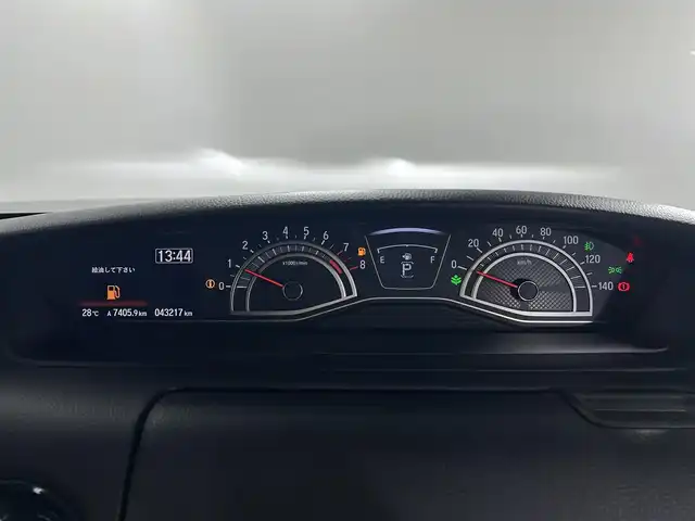 ホンダ Ｎ ＢＯＸ カスタム L ターボ 佐賀県 2023(令5)年 4.4万km クリスタルブラックパール 社外7インチナビ/ワンセグTV/CD/DVD/Bluetooth/バックカメラ/衝突被害軽減システム/レーダークルーズコントロール/レーンアシスト/オートライト/オートマチックハイビーム/クリアランスソナー/LEDヘッドライト/LEDフォグライト/前後ドライブレコーダー/両側パワースライドドア/ハーフレザーシート/運転席・助手席シートヒーター/チップアップシート/ISOFIX対応シート/後席サンシェード/シートバックテーブル/パドルシフト/純正フロアマット/純正15インチアルミホイール/スペアキー×１
