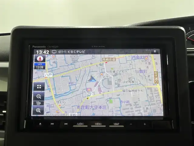 ホンダ Ｎ ＢＯＸ カスタム L ターボ 佐賀県 2023(令5)年 4.4万km クリスタルブラックパール 社外7インチナビ/ワンセグTV/CD/DVD/Bluetooth/バックカメラ/衝突被害軽減システム/レーダークルーズコントロール/レーンアシスト/オートライト/オートマチックハイビーム/クリアランスソナー/LEDヘッドライト/LEDフォグライト/前後ドライブレコーダー/両側パワースライドドア/ハーフレザーシート/運転席・助手席シートヒーター/チップアップシート/ISOFIX対応シート/後席サンシェード/シートバックテーブル/パドルシフト/純正フロアマット/純正15インチアルミホイール/スペアキー×１