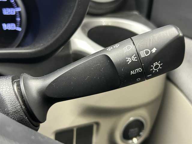 トヨタ ピクシスジョイ F X SAⅢ 鹿児島県 2020(令2)年 3.2万km プラムブラウンパールクリスタルシャイン 純正ナビ（NSCN-W68）/ワンセグTV/純正フロアマット/オートライト/オートマチックハイビーム/ハロゲンヘッドライト/アイドリングストップ/衝突被害軽減システム/横滑り防止装置/盗難防止装置/プッシュスタート/スマートキー/パワーステアリング/パワーウィンドウ
