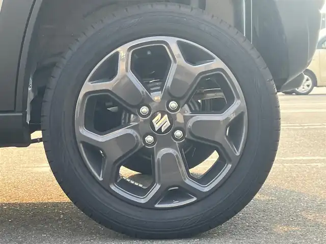 スズキ ハスラー タフワイルド 静岡県 2024(令6)年 0.1万km スチールシルバーM エンジンスタートボタン/パワーステアリング/パワーウィンドウ/アイドリングストップ/スマートキー/スペアキー１本/オートエアコン/クルーズコントロール/USB入力端子/純正９インチナビ（CD/BT/フルセグ）/D席N席シートヒーター/ルーフレール/純正アルミホイール/ABS/横滑り防止装置/コーナーセンサー/レーンキープアシスト/オートライト/オートマチックハイビーム/LEDヘッドライト/W+サイドエアバック/衝突軽減システム