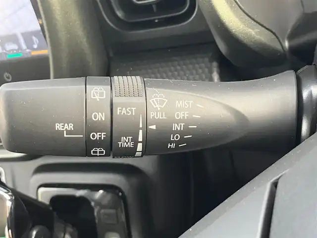 スズキ ハスラー タフワイルド 静岡県 2024(令6)年 0.1万km スチールシルバーM エンジンスタートボタン/パワーステアリング/パワーウィンドウ/アイドリングストップ/スマートキー/スペアキー１本/オートエアコン/クルーズコントロール/USB入力端子/純正９インチナビ（CD/BT/フルセグ）/D席N席シートヒーター/ルーフレール/純正アルミホイール/ABS/横滑り防止装置/コーナーセンサー/レーンキープアシスト/オートライト/オートマチックハイビーム/LEDヘッドライト/W+サイドエアバック/衝突軽減システム