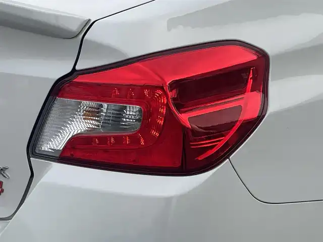 スバル ＷＲＸ Ｓ４ 2．0GT‐S アイサイト 岩手県 2015(平27)年 9.2万km クリスタルホワイトP 禁煙車/ターボ/パドルシフト/4WD/社外メモリーナビ/→フルセグTV/Bluetooth/CD/DVD/FM/AM/バックカメラ/追従機能クルーズコントロール/ハーフレザーシート/前席パワーシート/ツーリングアシスト/アクティブレーンキープ/プリクラッシュブレーキ/電動パーキングブレーキ/ふらつき警報/AT誤発進抑制制御/先行車発進お知らせ/車線逸脱警報/横滑り防止装置/盗難防止装置/LEDヘッドライト/オートライト/フォグランプ/ハーフレザーシート/前席パワーシート/〇プッシュスタート/〇電動格納ミラー/〇シガーソケット/ドライブレコーダー/ETC