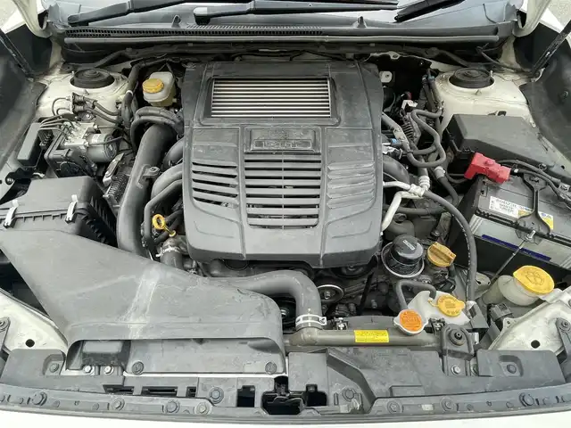 スバル ＷＲＸ Ｓ４ 2．0GT‐S アイサイト 岩手県 2015(平27)年 9.2万km クリスタルホワイトP 禁煙車/ターボ/パドルシフト/4WD/社外メモリーナビ/→フルセグTV/Bluetooth/CD/DVD/FM/AM/バックカメラ/追従機能クルーズコントロール/ハーフレザーシート/前席パワーシート/ツーリングアシスト/アクティブレーンキープ/プリクラッシュブレーキ/電動パーキングブレーキ/ふらつき警報/AT誤発進抑制制御/先行車発進お知らせ/車線逸脱警報/横滑り防止装置/盗難防止装置/LEDヘッドライト/オートライト/フォグランプ/ハーフレザーシート/前席パワーシート/〇プッシュスタート/〇電動格納ミラー/〇シガーソケット/ドライブレコーダー/ETC