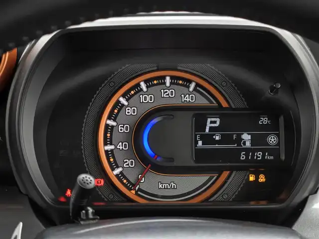 スズキ スペーシア ギア HYBRID XZ 鹿児島県 2020(令2)年 6.2万km オフブルーメタリック/ガンメタリック2トーンルーフ 両側パワースライドドア　/ヘッドアップディスプレイ　/ビルトインＥＴＣ　/全方位モニター　/デュアルカメラブレーキサポート　/後退時ブレーキサポート　/Ｄ＋Ｎ席シートヒーター　/Ｂｌｕｅｔｏｏｔｈオーディオ/後方コーナーセンサー/レーンキープアシスト/横滑り防止装置/プッシュスタート/スマートキー/衝突被害軽減システム/LEDヘッドライト/ワンオーナー