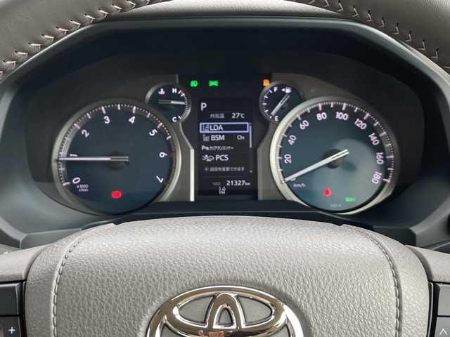 トヨタ ランドクルーザー プラド TX Lパッケージ マットブラED 佐賀県 2023(令5)年 2.2万km ホワイトパールクリスタルシャイン ムーンルーフ/メーカーOPナビ/パノラマミックビューモニター/プリクラッシュセーフティ/レーンディパーチャーアラート/オートハイビーム/アダプティブクルーズコントロール/ブラインドスポットモニター/レザーシート/シートヒーター/エアシート/パワーシート/電動格納サードシート/ドライブレコーダー/ETC2.0/ステアリングスイッチ/レザーステアリング/プッシュスタート/スマートキー/LEDヘッドライト/フォグライト/ルーフレール/純正アルミホイール