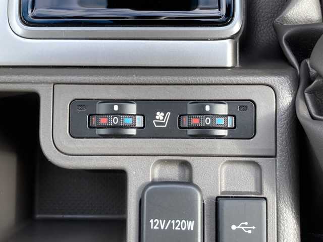 トヨタ ランドクルーザー プラド TX Lパッケージ マットブラED 佐賀県 2023(令5)年 2.2万km ホワイトパールクリスタルシャイン ムーンルーフ/メーカーOPナビ/パノラマミックビューモニター/プリクラッシュセーフティ/レーンディパーチャーアラート/オートハイビーム/アダプティブクルーズコントロール/ブラインドスポットモニター/レザーシート/シートヒーター/エアシート/パワーシート/電動格納サードシート/ドライブレコーダー/ETC2.0/ステアリングスイッチ/レザーステアリング/プッシュスタート/スマートキー/LEDヘッドライト/フォグライト/ルーフレール/純正アルミホイール