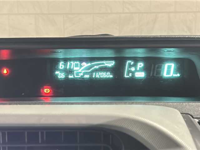 トヨタ アクア S 茨城県 2012(平24)年 11.2万km クールソーダメタリック 純正メモリナビ【NSCP-W62】/(ワンセグTV・CD・BT・ラジオ再生)/バックカメラ/ETC/オートライト/純正15inアルミホイール/フロアマット/スマートキー/スペアキー