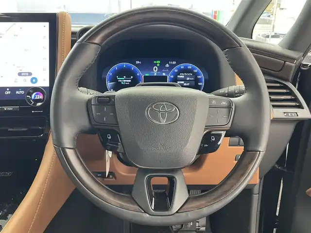トヨタ ヴェルファイア Z プレミア 滋賀県 2023(令5)年 1万km ブラック 純正14インチナビ/【Bluetooth/フルセグTV/USB/Miracast】/トヨタセーフティセンス/・プリクラッシュセーフティ/・レーントレーシングアシスト/・レーダークルーズコントロール/・オートマチックハイビーム/全方位カメラ/クリアランスソナー/レザーシート/両側パワースライドドア/パワーバックドア/LEDヘッドライト/D/Nパワーシート/二列目パワーリクライニング/パワーオットマン/D/N/二列目シートヒーター/D/N/二列目シートベンチレーション/ステアリングヒーター/ワイヤレス充電/ビルトインETC2.0/デジタルインナーミラー/電動チルトテレスコピックステアリング/シートポジションメモリ/電動パーキングブレーキ/オートブレーキホールド/パドルシフト/後席パワーサンシェード/プッシュスタート/スマートキー/ステアリングリモコン