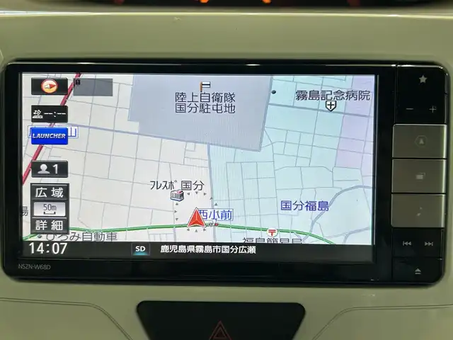 ダイハツ タント X ホワイトアクセント SAⅢ 鹿児島県 2018(平30)年 1.9万km ホワイト/ライトローズマイカメタリックⅡ 2トーン スマートアシストIII/アイドリングストップ/純正SDナビ【NSZN-W68D】/（CD/DVD/フルセグ/Bluetooth/SD）/USB入力端子/バックカメラ/ステアリングリモコン/片側パワースライドドア/運転席シートヒーター/ハロゲンヘッドライト/オートライト/ヘッドライトレベライザー/後席ロールサンシェード/プッシュスタート/純正フロアマット