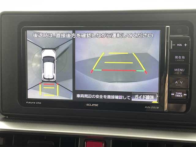 ダイハツ ロッキー プレミアム G HEV 熊本県 2022(令4)年 3.4万km ブラックマイカメタリック/シャイニングホワイトパール 社外ナビAVN-Z05iW（ＣＤ・ＤＶＤ・フルセグ・ＢＴ・ＳＤ・ＵＳＢ）/全周囲カメラ　/ＥＴＣ　/前後クリアランスソナー　/前席シートヒーター　/スマートアシスト/・衝突警報機能/・誤発進制御機能/・車線逸脱警報/・ふらつき警報機能/・レーダークルーズコントロール/横滑り防止/ハーフレザーシート/オートホールドブレーキ/純正フロアマット/純正１７インチAW/オートライト/LEDヘッドライト/フォグライト/スマートキー/プッシュスタート/スペアキー1本/保証書/取扱説明書