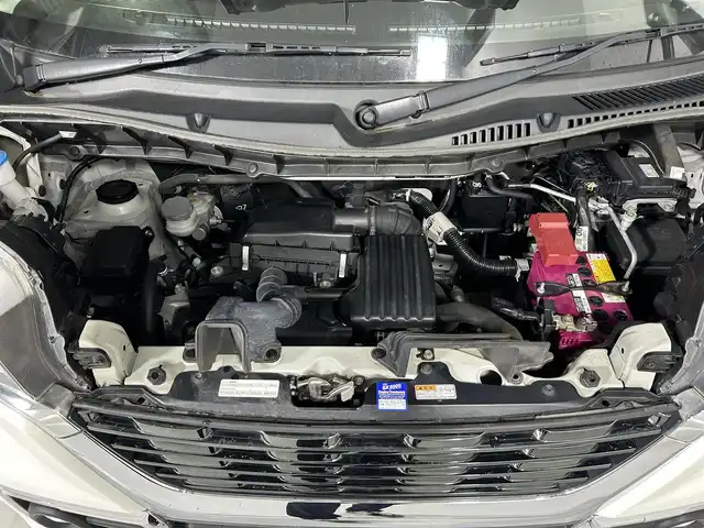 スズキ スペーシア カスタム HYBRID XS 佐賀県 2019(平31)年 5.4万km ピュアホワイトP 社外7インチナビ/フルセグTV/Bluetooth/CD/DVD/両側パワースライドドア/運転席シートヒーター/後席サンシェード/後席サーキュレーター/衝突被害軽減システム/パーキングソナー/横滑り防止装置/アイドリングストップ/オートライト/オートマチックハイビーム/LEDヘッドライト/フォグランプ/純正フロアマット/純正15インチアルミホイール/スペアキー（1本）/保証書/取扱説明書