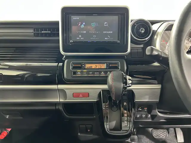 スズキ スペーシア カスタム HYBRID XS 佐賀県 2019(平31)年 5.4万km ピュアホワイトP 社外7インチナビ/フルセグTV/Bluetooth/CD/DVD/両側パワースライドドア/運転席シートヒーター/後席サンシェード/後席サーキュレーター/衝突被害軽減システム/パーキングソナー/横滑り防止装置/アイドリングストップ/オートライト/オートマチックハイビーム/LEDヘッドライト/フォグランプ/純正フロアマット/純正15インチアルミホイール/スペアキー（1本）/保証書/取扱説明書