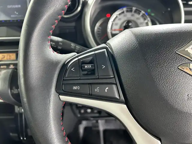 スズキ スペーシア カスタム HYBRID XS 佐賀県 2019(平31)年 5.4万km ピュアホワイトP 社外7インチナビ/フルセグTV/Bluetooth/CD/DVD/両側パワースライドドア/運転席シートヒーター/後席サンシェード/後席サーキュレーター/衝突被害軽減システム/パーキングソナー/横滑り防止装置/アイドリングストップ/オートライト/オートマチックハイビーム/LEDヘッドライト/フォグランプ/純正フロアマット/純正15インチアルミホイール/スペアキー（1本）/保証書/取扱説明書