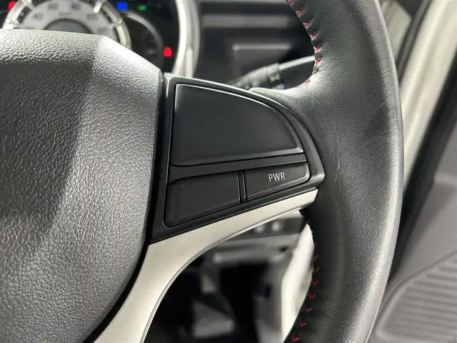 スズキ スペーシア カスタム HYBRID XS 佐賀県 2019(平31)年 5.4万km ピュアホワイトP 社外7インチナビ/フルセグTV/Bluetooth/CD/DVD/両側パワースライドドア/運転席シートヒーター/後席サンシェード/後席サーキュレーター/衝突被害軽減システム/パーキングソナー/横滑り防止装置/アイドリングストップ/オートライト/オートマチックハイビーム/LEDヘッドライト/フォグランプ/純正フロアマット/純正15インチアルミホイール/スペアキー（1本）/保証書/取扱説明書