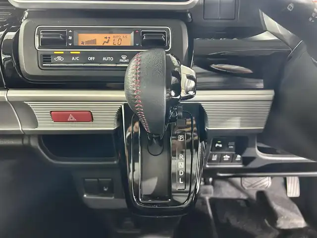 スズキ スペーシア カスタム HYBRID XS 佐賀県 2019(平31)年 5.4万km ピュアホワイトP 社外7インチナビ/フルセグTV/Bluetooth/CD/DVD/両側パワースライドドア/運転席シートヒーター/後席サンシェード/後席サーキュレーター/衝突被害軽減システム/パーキングソナー/横滑り防止装置/アイドリングストップ/オートライト/オートマチックハイビーム/LEDヘッドライト/フォグランプ/純正フロアマット/純正15インチアルミホイール/スペアキー（1本）/保証書/取扱説明書