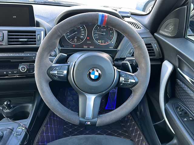 ＢＭＷ ２２０ｉ